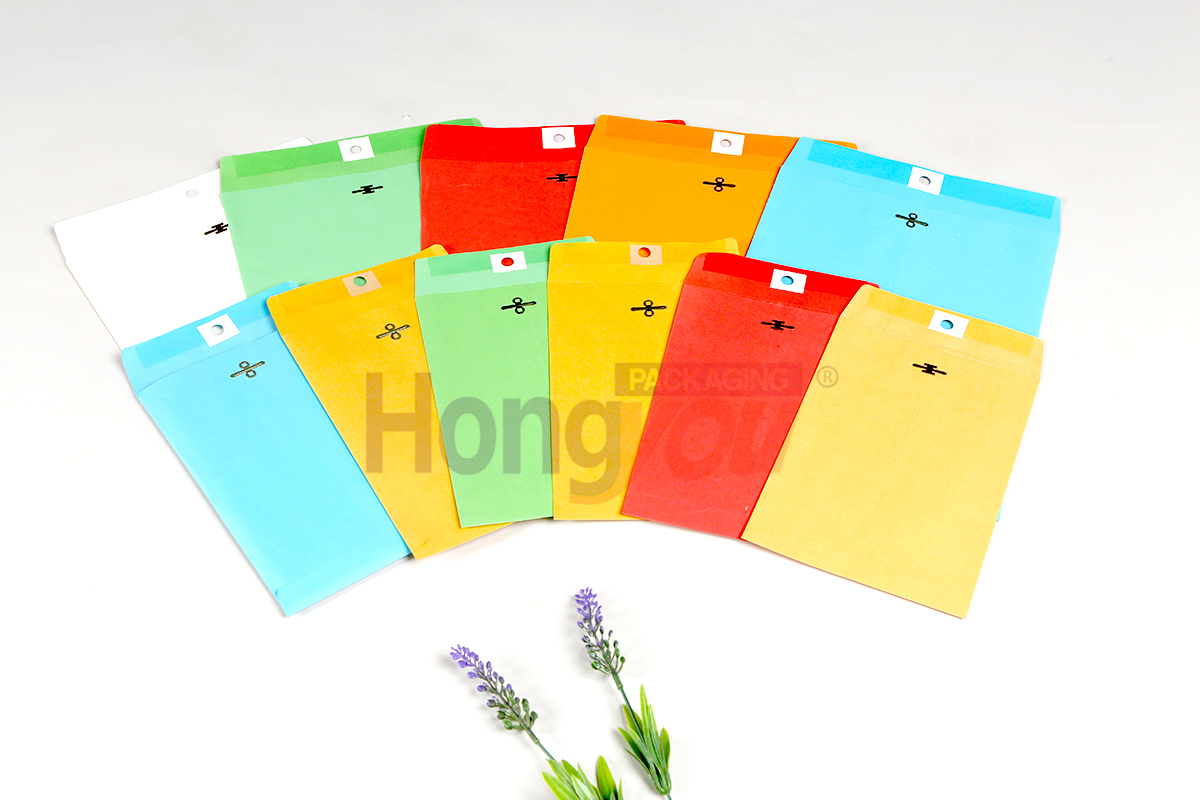 Kraft clasp envelope